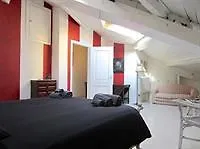 Temporary House - Independent House Apartment Milan Italy